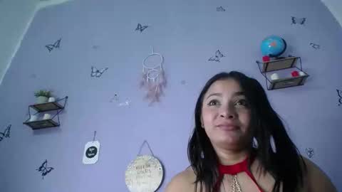 Snapshot of saraykalath chatting on March 2025 09:09:02 PM sara online show from March 2025 09:09:02 PM