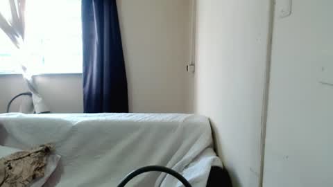 sarethdavis online show from June 2026 11:57:01 AM