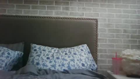 Sara online show from March 2025 02:43:02 PM