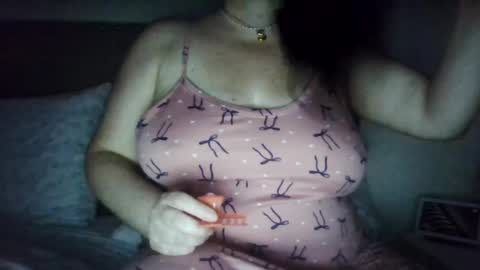 Sara online show from September 2025 11:42:01 PM