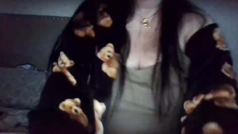 Sara online show from October 2025 12:44:02 PM