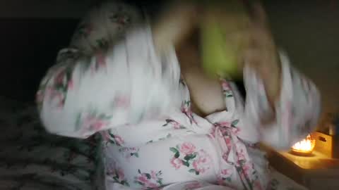 Snapshot of saretta46 chatting on August 2026 01:09:02 PM Sara online show from August 2026 01:09:02 PM