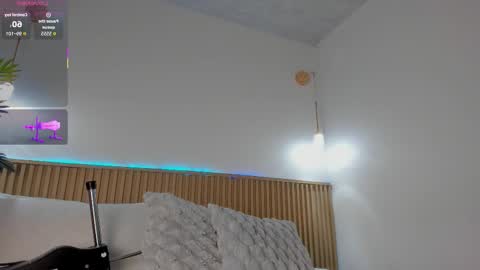 Snapshot of sarita__gomez chatting on November 2025 05:29:02 AM Sarita online show from November 2025 05:29:02 AM