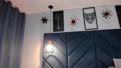 Sara  online show from April 2026 08:06:02 PM