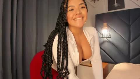 Snapshot of sarita_hills chatting on May 2026 07:45:02 PM Sara online show from May 2026 07:45:02 PM