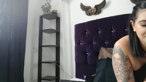 Snapshot of sarita_multisquirt chatting on November 2025 04:11:02 PM Sara online show from November 2025 04:11:02 PM