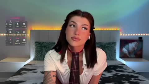 Snapshot of sasha_suprapro chatting on May 2026 08:05:01 PM Hi everyone my name is Sasha online show from May 2026 08:05:01 PM