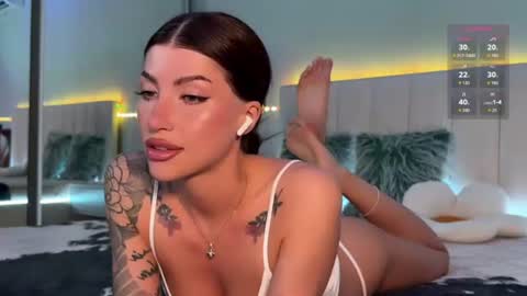 Hi everyone my name is Sasha   online show from July 2026 09:52:02 PM