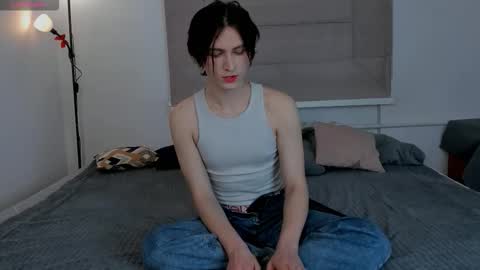 Snapshot of sasha_vesmus chatting on February 2026 02:11:02 PM Sasha Vesmus online show from February 2026 02:11:02 PM