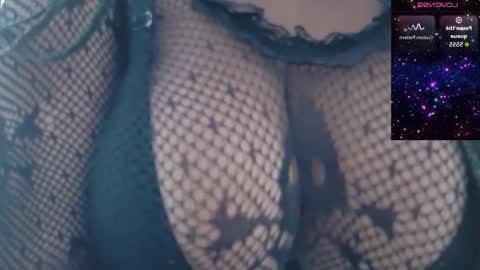 sashafoxy_ online show from April 2026 01:23:01 PM