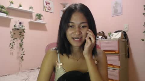 Snapshot of sashafuckss chatting on July 2026 04:35:01 PM Call Me Sasha online show from July 2026 04:35:01 PM