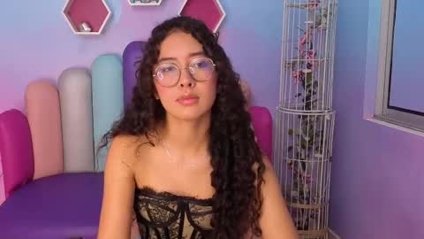 SashaMonroee  online show from October 2025 11:39:02 PM