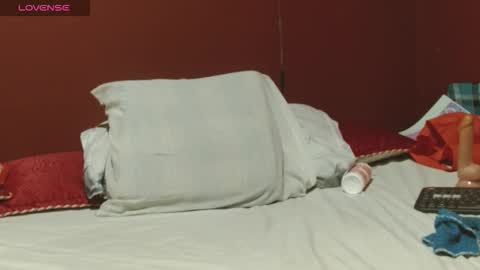 S A S H A R O S E online show from November 2025 02:16:01 PM