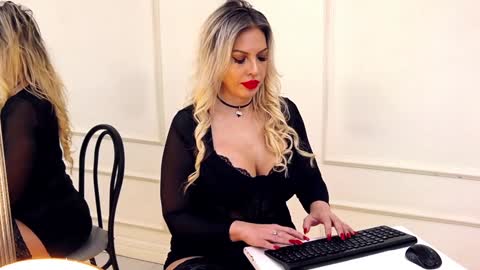 Sasha online show from January 2025 05:34:02 AM