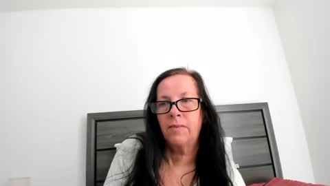 Snapshot of sassiestpeachgoddess chatting on November 2025 04:18:02 PM Sassiest Peach Goddess online show from November 2025 04:18:02 PM