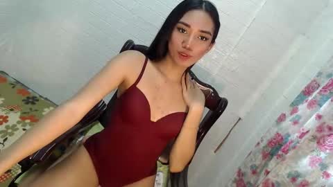 KEYLLA online show from March 2026 12:06:01 AM