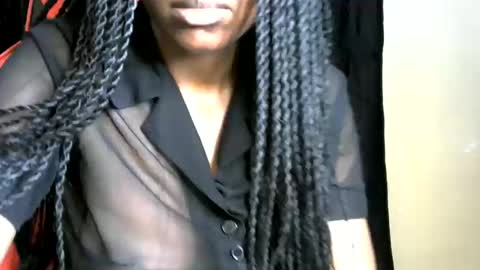 Snapshot of sassy_lyne chatting on May 2026 10:59:01 PM sassy_lyne online show from May 2026 10:59:01 PM