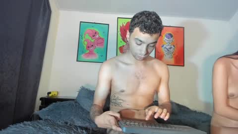 Snapshot of sassysoulmates chatting on December 2024 02:44:02 AM 005Daringsouls online show from December 2024 02:44:02 AM