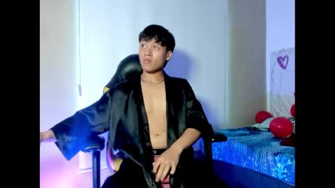 Evans Williams online show from February 2025 07:17:02 PM