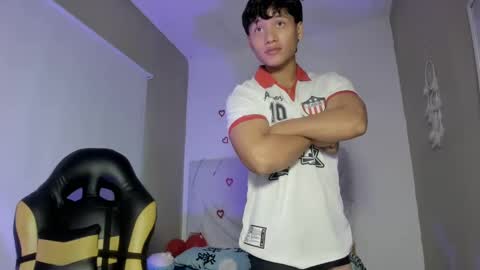 Evans Williams online show from February 2025 10:21:01 PM