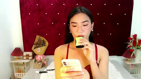 Snapshot of satiable_sashax chatting on October 2025 12:14:02 PM Sasha online show from October 2025 12:14:02 PM