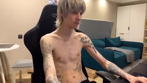 Satoshi online show from April 2026 08:20:02 PM