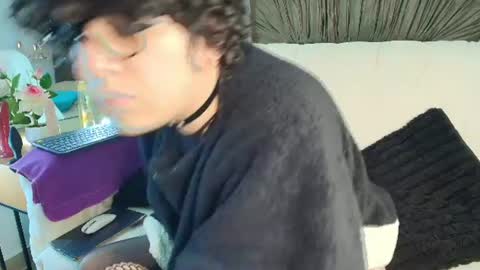 Snapshot of saturningsweets chatting on July 2026 09:08:01 PM Saturningsweets online show from July 2026 09:08:01 PM