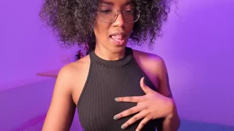 Snapshot of saturno_vibes chatting on January 2026 10:08:02 AM saturno_vibes online show from January 2026 10:08:02 AM