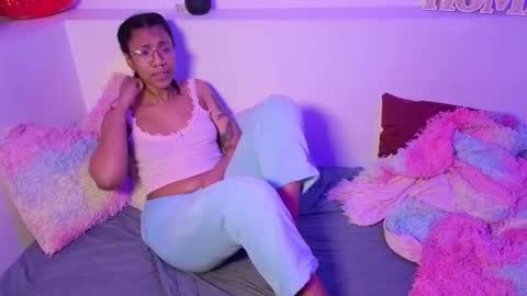 Snapshot of saturno_vibes chatting on February 2026 07:59:01 AM saturno_vibes online show from February 2026 07:59:01 AM