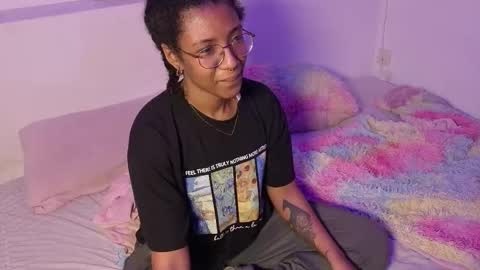 Snapshot of saturno_vibes chatting on February 2026 09:30:01 AM saturno_vibes online show from February 2026 09:30:01 AM