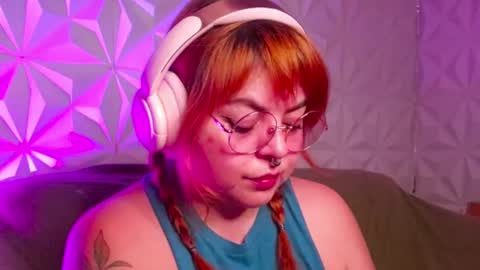 Snapshot of satyn_doll chatting on September 2025 12:11:02 AM Gina George online show from September 2025 12:11:02 AM