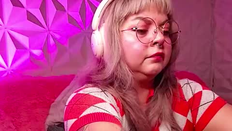 Gina George online show from November 2025 11:51:02 PM