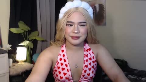 Snapshot of saucey_rhed chatting on February 2025 09:32:01 AM RHED online show from February 2025 09:32:01 AM