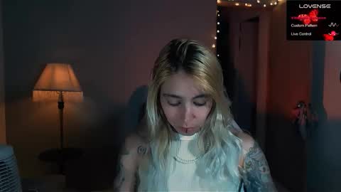 Snapshot of saucy_jenn1 chatting on January 2025 03:38:01 AM I AM JENN  online show from January 2025 03:38:01 AM