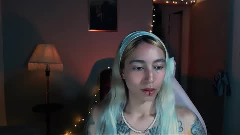 Snapshot of saucy_jenn1 chatting on January 2025 03:52:02 AM I AM JENN  online show from January 2025 03:52:02 AM