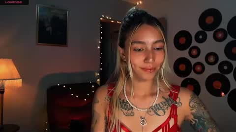 Snapshot of saucy_jenn1 chatting on February 2025 03:35:01 AM I AM JENN  online show from February 2025 03:35:01 AM