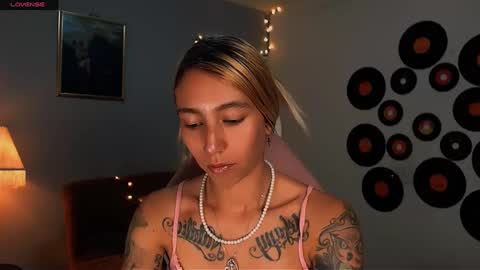 Snapshot of saucy_jenn1 chatting on March 2025 01:26:01 AM I AM JENN  online show from March 2025 01:26:01 AM