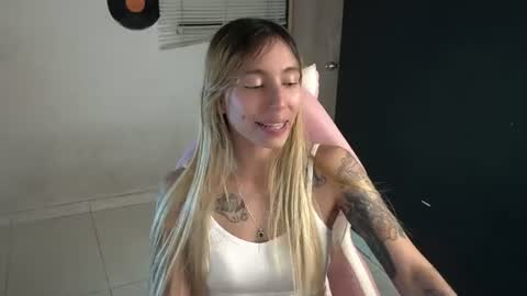 I AM JENN  online show from July 2026 03:21:01 AM