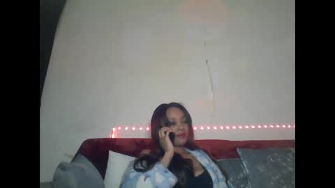 Snapshot of saucy_shanice chatting on March 2025 11:31:02 PM Shaniiice online show from March 2025 11:31:02 PM