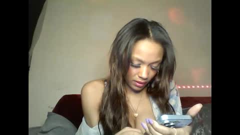 Snapshot of saucy_shanice chatting on March 2025 07:03:02 PM Shaniiice online show from March 2025 07:03:02 PM