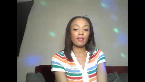 Snapshot of saucy_shanice chatting on September 2025 08:36:02 PM Shaniiice online show from September 2025 08:36:02 PM