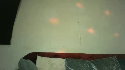 Snapshot of saucy_shanice chatting on October 2025 10:08:01 PM Shaniiice online show from October 2025 10:08:01 PM