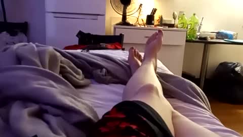 Snapshot of saucybear666 chatting on December 2024 12:19:02 PM SnowBunny online show from December 2024 12:19:02 PM