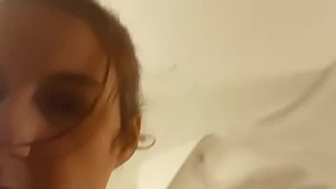 Snapshot of saucybear666 chatting on January 2025 07:33:02 AM SnowBunny online show from January 2025 07:33:02 AM