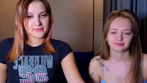 LUNA and ANNA    online show from February 2025 02:02:01 PM