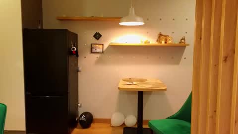 LUNA and ANNA    online show from February 2025 04:53:02 PM