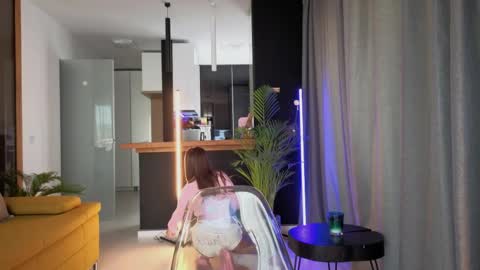 Snapshot of savagebaby21_ chatting on April 2026 04:46:01 AM Wild influence online show from April 2026 04:46:01 AM