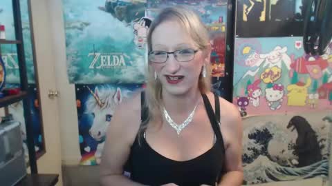 Savanah online show from October 2025 05:30:01 PM