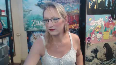 Savanah online show from October 2025 05:47:02 PM