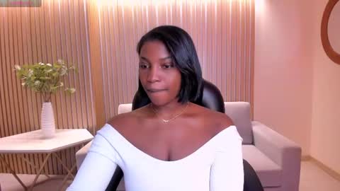 Snapshot of savannahstorm_ chatting on July 2026 10:31:01 AM S a v a n n a h online show from July 2026 10:31:01 AM